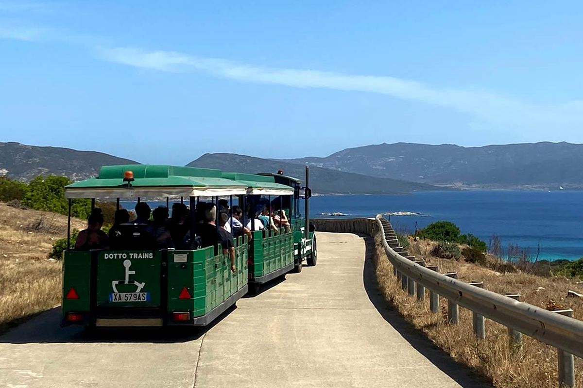 Asinara: escursione col Trenino Verde