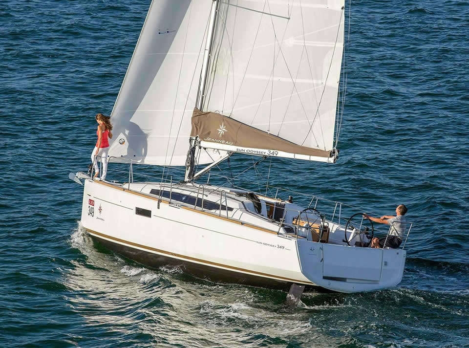 Escursione all’Asinara in una prestigiosa barca a vela